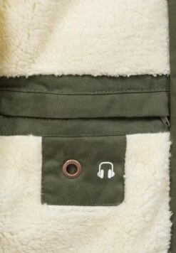 Marikoo Manolya - Winterjas - Forest Green 9 Marikoo Manolya - Winterjas - Forest Green -Marikoo eb2d88ded8094e66952b0ca5588e6f55